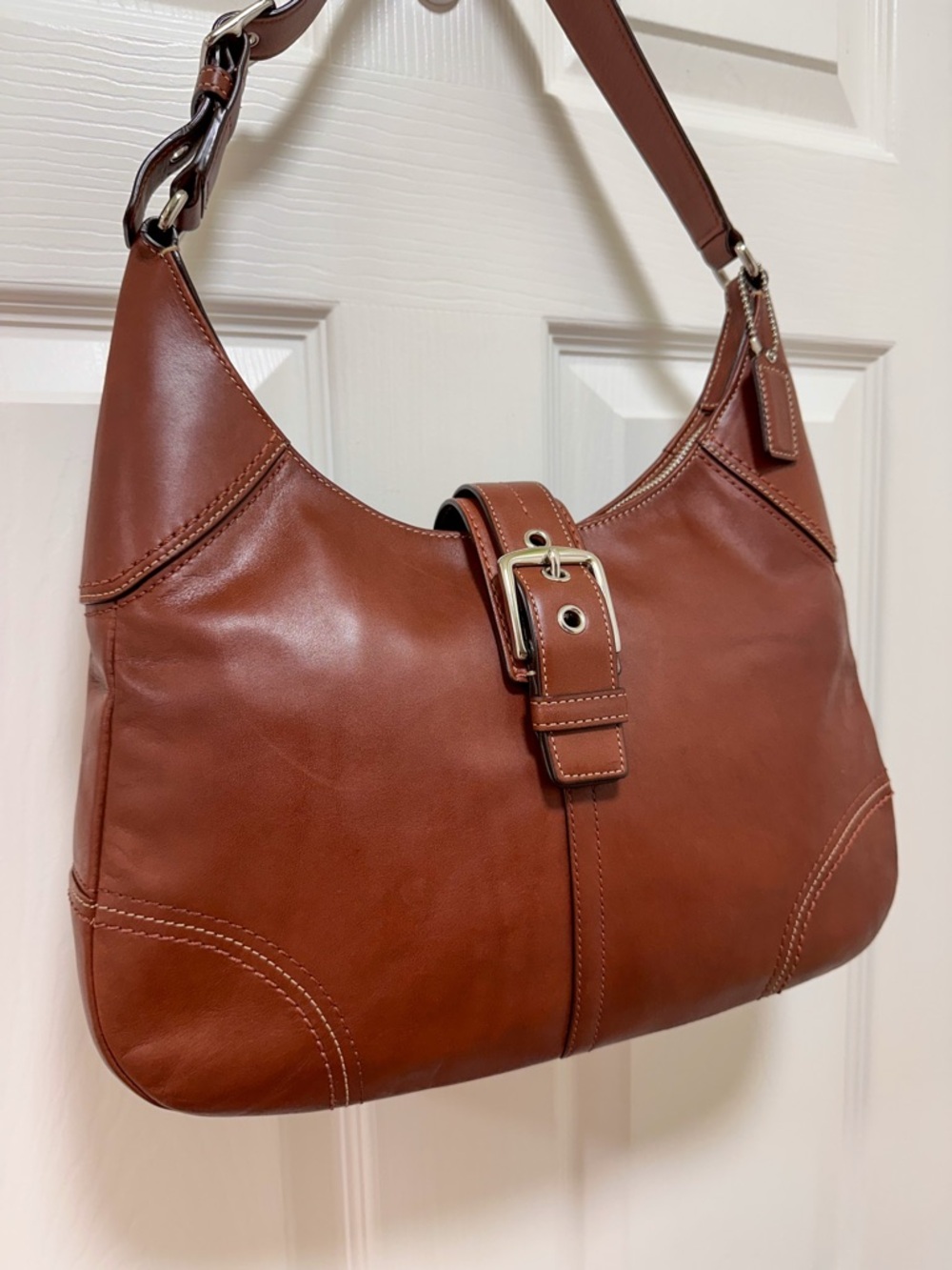 Coach Hamilton Hobo Cognac Glovetanned Leather Buckle Shoulder Bag
Y2K - Picture 3 of 16